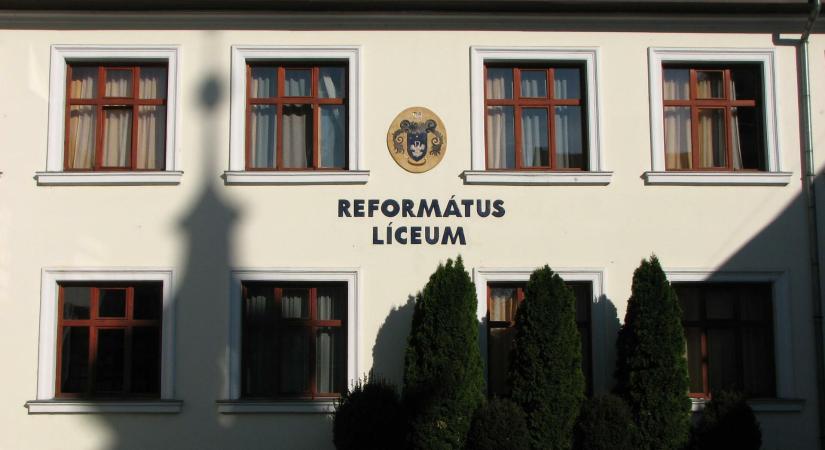 Új épületszárnyat kap a Gödöllői Református Líceum