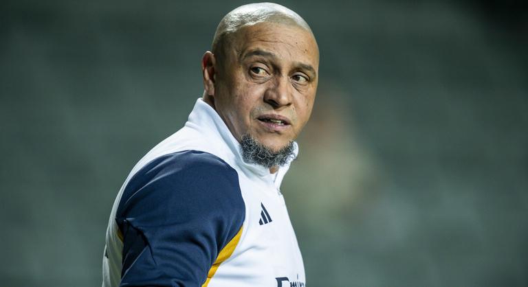 Roberto Carlos drámai helyzetbe került, a Real Madrid edzőközpontjában él a válása miatt