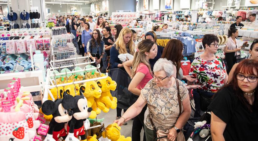 Bejött a black friday, március óta nem volt olyan jó hónapjuk a boltosoknak, mint novemberben