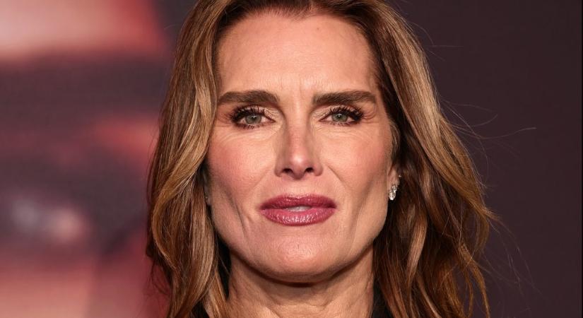 Brooke Shields azt mondja, nem kért intim beavatkozáson esett át a 40-es éveiben: „Olyan érzés volt, mint valamiféle nemi erőszak”