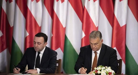 Egy grúz tévé szerint Orbán próbált közvetíteni a szankciós listára tett helyi szövetségese és Trump között