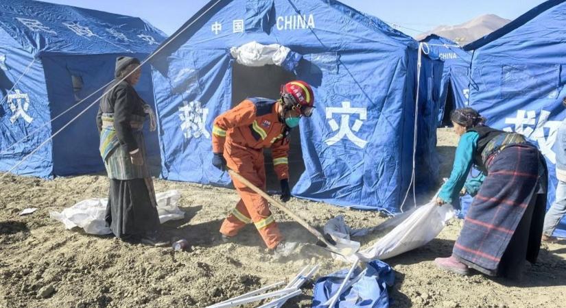 Tibeti földrengés: már nem kutatnak túlélők után