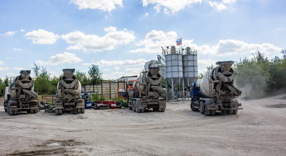 Cementgyártók kaptak gigabírságot kartellezésért