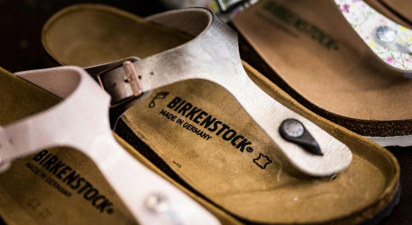 Cudar világ jöhet a Birkenstock papucsok koppintóira, ha kiderül, hogy műalkotásokról van szó