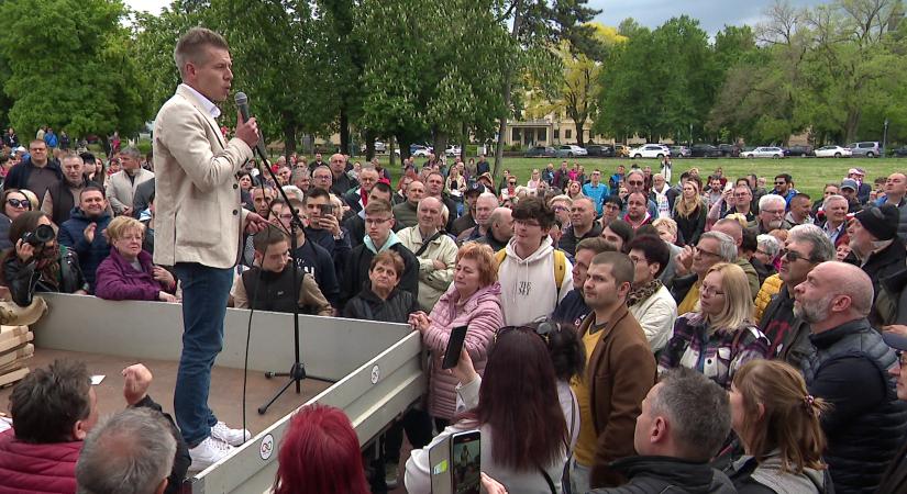 Lopás bűncselekmény miatt nyomoz a Központi Nyomozó Főügyészség Magyar Péter diszkóbotrányában  videó