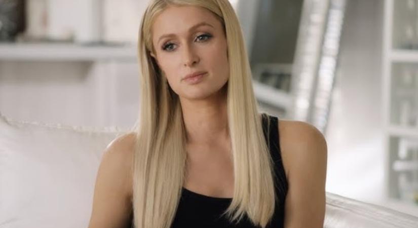 Könnyfakasztó videót osztott meg Paris Hilton a porrá égett malibui otthonáról