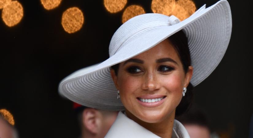 Mindenre számítottunk, csak erre nem: a királyi család nagyon váratlanul reagált Meghan Markle Netflix-műsorára