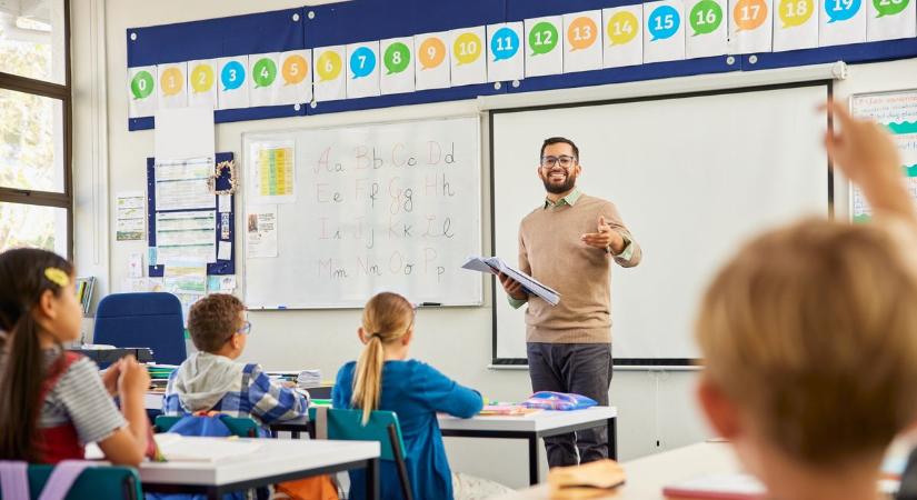 Béremelés: jelentős összeggel ismerik el a pedagógusok munkáját