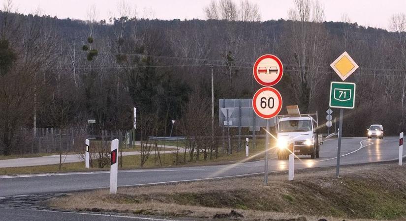 Új sebességkorlátozó tábla Keszthelyen