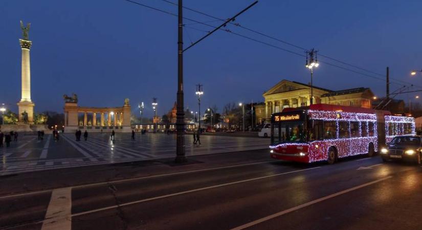 Bővítik a buszhálózatot: hétfőtől lezárásokra, sávszűkítésekre lehet számítani