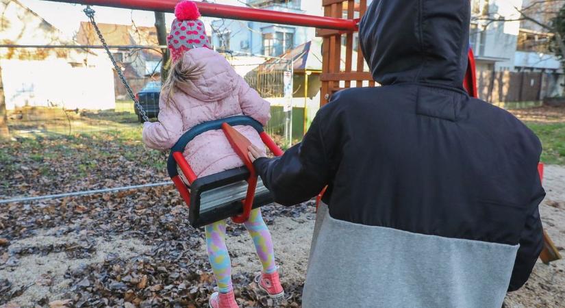 Céltudatos rendőr, mutat új utat a hajdú-bihari gyermekvédelemben: nagy tervei vannak Illés Zoltánnak