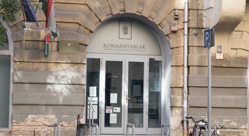 Érezhetően nőtt a kormányablakok forgalma a digitális átállás miatt