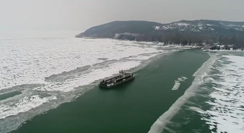 Páratlan szépségű videón a téli Balaton!