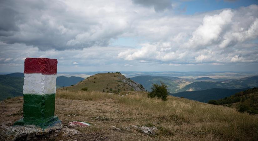 Ungváry Zsolt: A birodalmak mindig kioktatnak minket – aztán eltűnnek