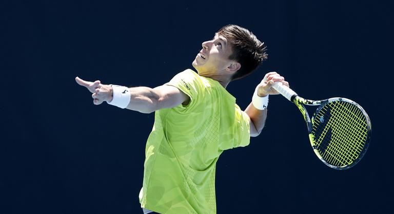 Idegörlő, négyórás csatában jutott tovább Marozsán Fábián az Australian Openen