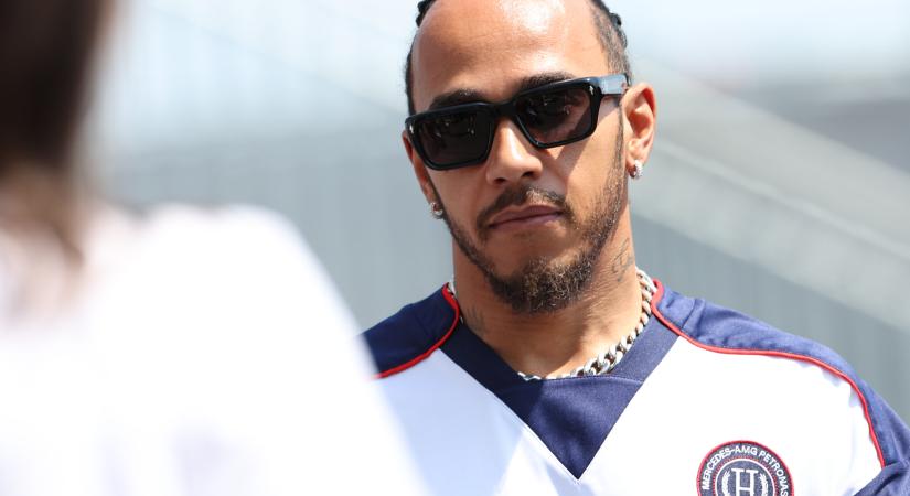 Miért akarja megváltoztatni a nevét Lewis Hamilton?