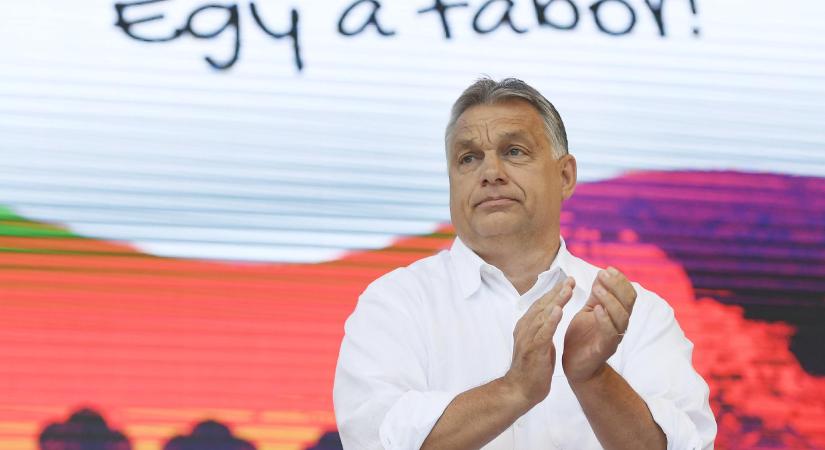 Orbán üzent Indiából: Megvolt az előrehozott választás