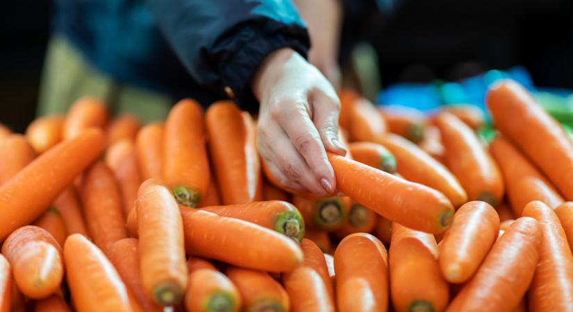 Valami nem stimmel Ukrajnában: egekben a sárgarépa ára a piacokon