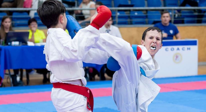 Eredményes évet zárt a barcsi karate