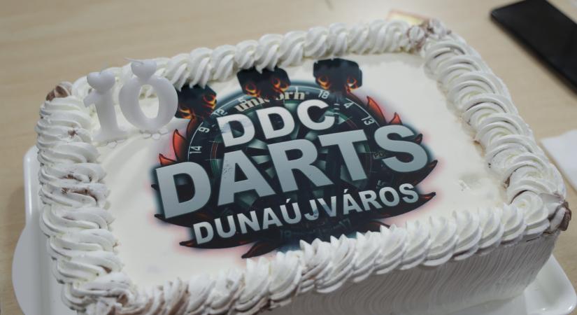 Születésnapi darts verseny