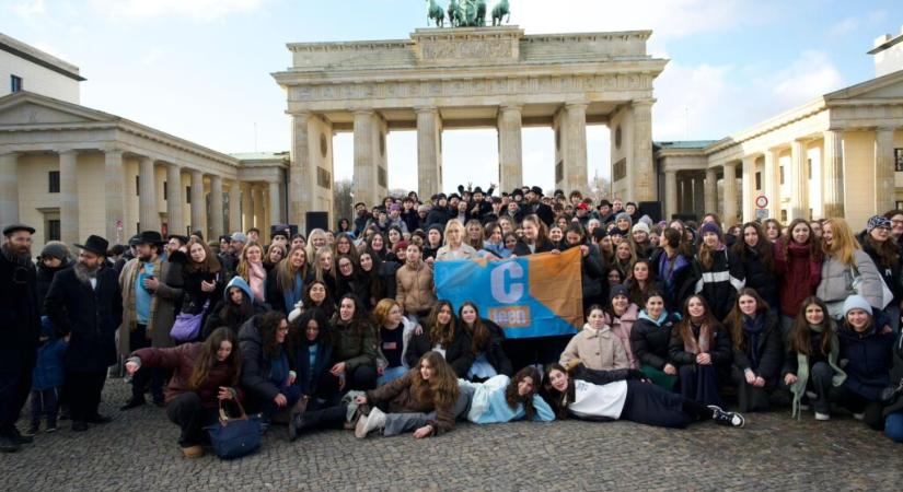 Többezer európai zsidó fiatal ünnepelt Berlinben