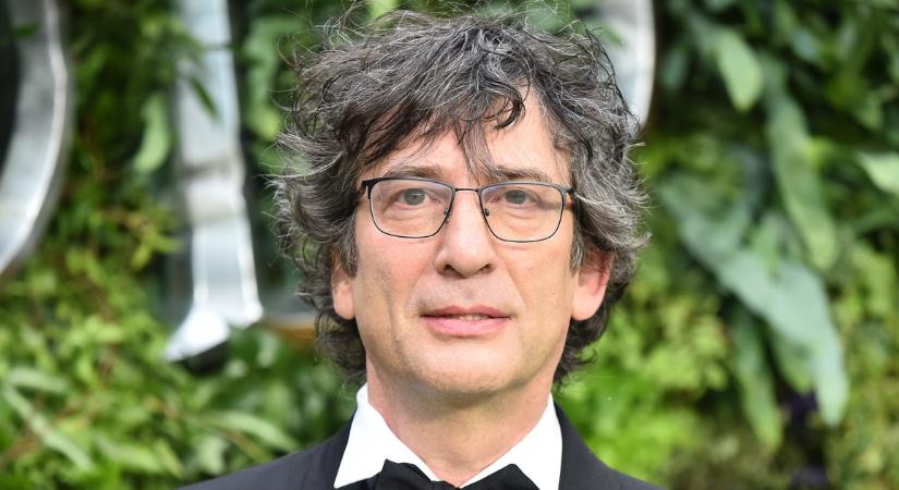 Szexuális erőszakkal vádolják Neil Gaiman bestsellerírót: sokkoló részletekről vallott több nő is