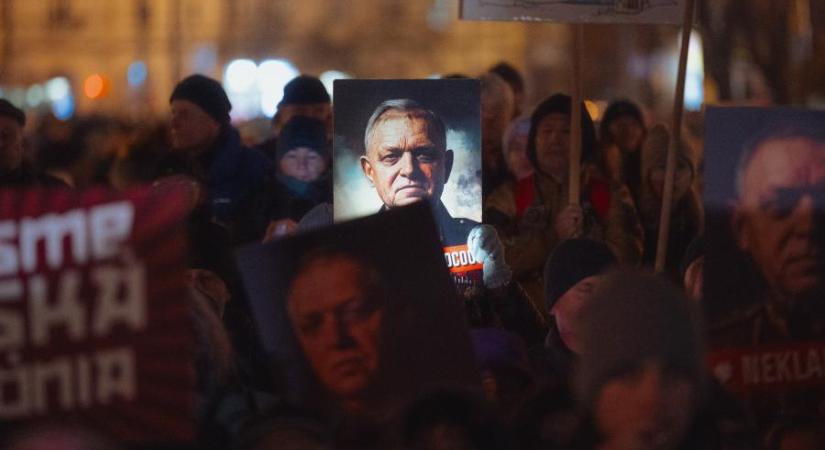 Bizalmatlansági indítványt nyújtanak be Robert Fico kormány ellen Szlovákiában