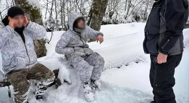 Egy hétig bolyongott a Kárpátokban három eltévedt férfi