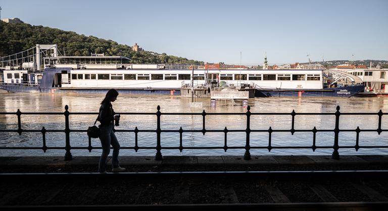 Új budapesti szabadstrand nyitását lengette be Karácsony Gergely