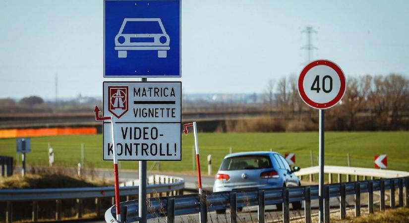 Drágább lett az autópálya-matrica, sokan nem tudnak a jelentős kedvezményekről