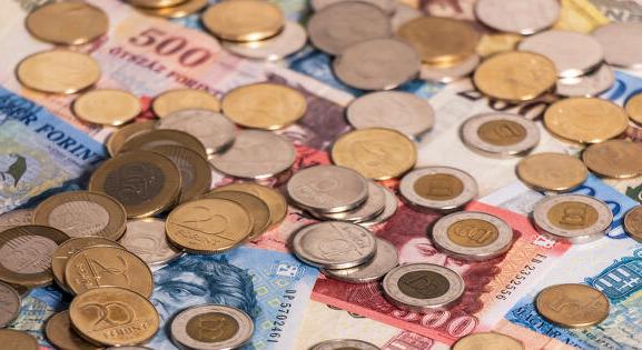 Szerencsétlenkedik a forint, ez a nap sem indul jól