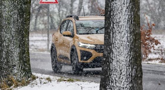 Rossz idő, nagyobb veszély: hogyan vezessünk biztonságosan?