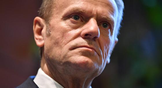 Tusk: Oroszország terrortámadásokat tervezett légitársaságok ellen világszerte