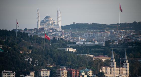 Isztambulban 19 ember meghalt és több tucat szenvedett mérgezést pancsolt szesztől