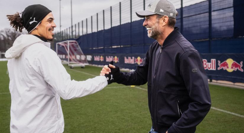 Gulácsiék edzésén viccelődött Jürgen Klopp