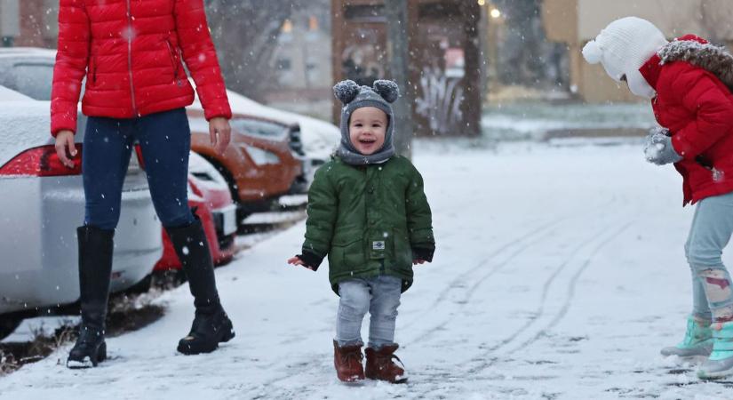 Sose álljon el! Imádták a gyerekek a szerdai hóesést (GALÉRIA)