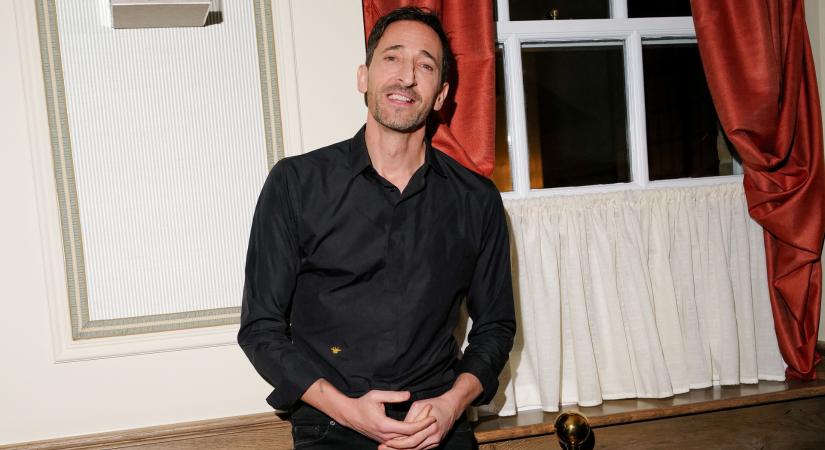 Adrian Brody fiamnak szólított, és nem véletlenül: különleges interjú a világsztárral