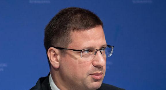 Gulyás Gergely leárulózta Magyar Pétert