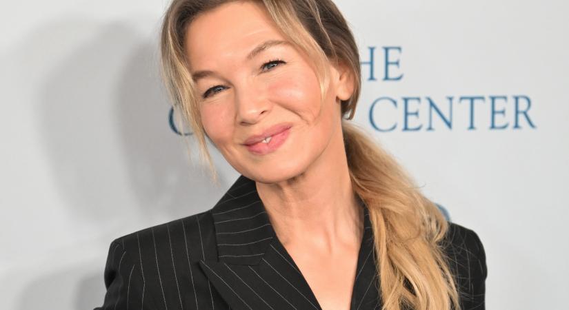 Drámaian megváltozott Renée Zellweger: új, rövid frizurájával elképesztően néz ki