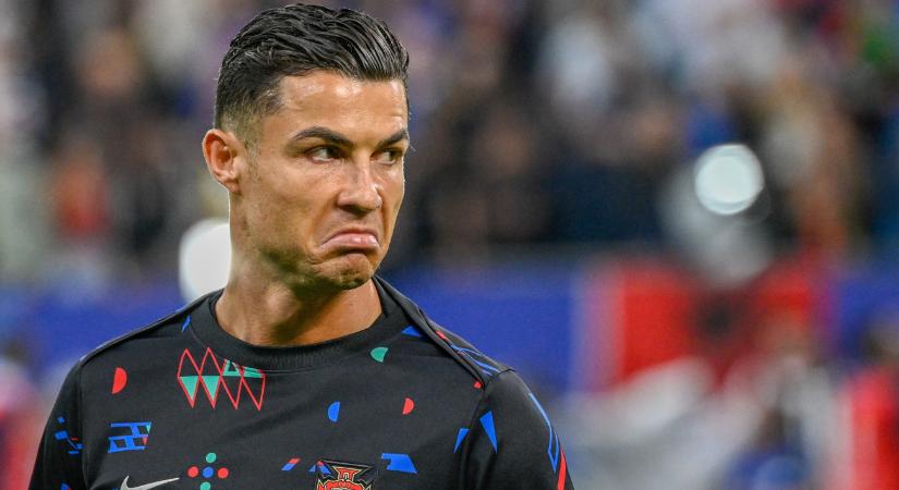 Cristiano Ronaldo saját magával hosszabbíthat szerződést