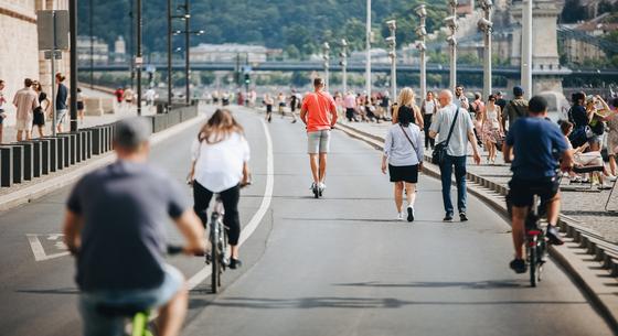 Idén is nyitják a rakpartokat a korzózók előtt, és több szakaszt fel is újítanak