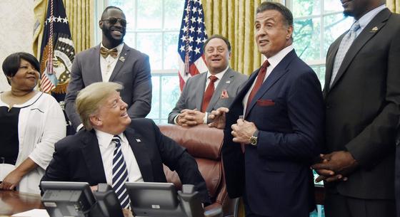 Trump filmnagykövete lesz Stallone, Mel Gibson és Jon Voight