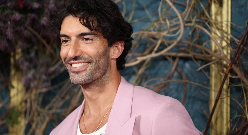 Justin Baldoni 400 millió dollárra pereli Blake Livelyt