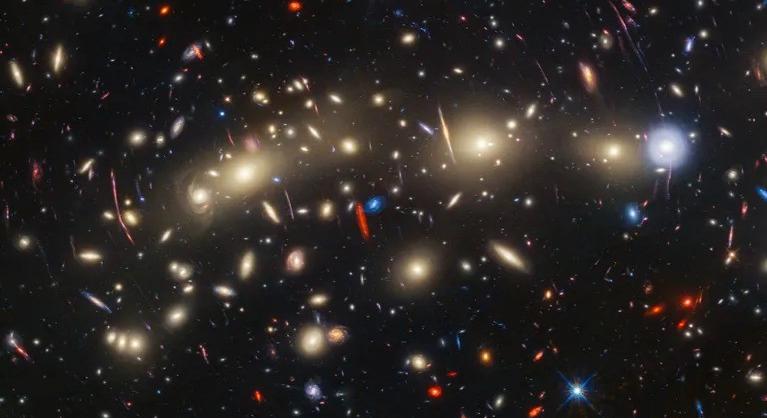 A James Webb-űrtávcső megerősítette a Hubble-feszültség jelenlétét