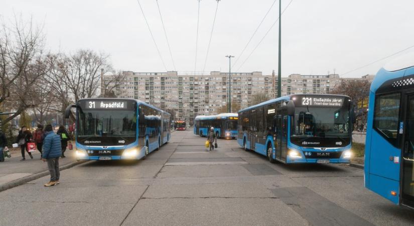 Ennyivel emelkedik a BKV dolgozók bére