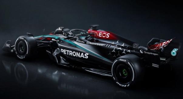 Nem tart hagyományos F1-es autóbemutatót a Mercedes