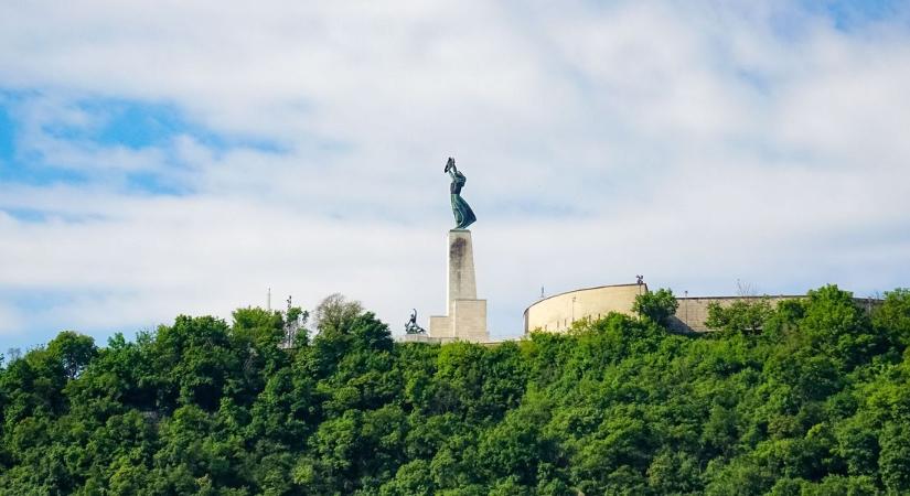 A Lady on the Hill-re is rálátni majd az új fővárosi szállóból