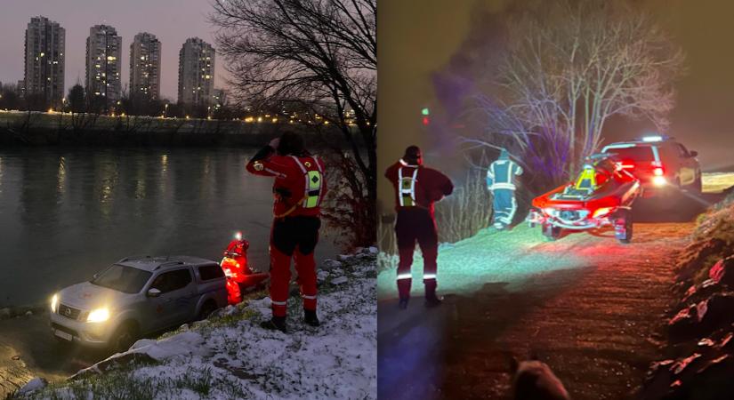 A jéghideg Szávába vitte egy anya a 3 éves lányát: és nélküle jött ki - Fotók