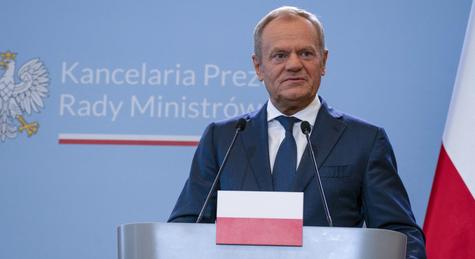 Lengyel költségvetés: Donald Tusk miniszterelnök győzött, Duda meghátrált