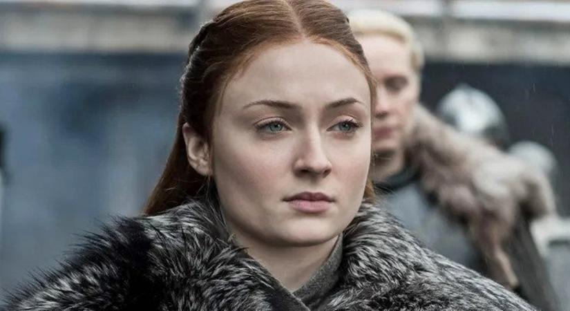 Sophie Turner sokkoló dolgokat árult el a Trónok harca forgatásáról